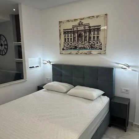 Luxury Apartamento Peraía