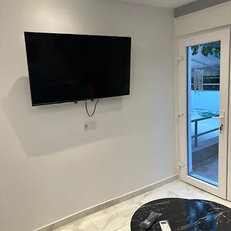 Luxury * Peraia (Thessaloniki)